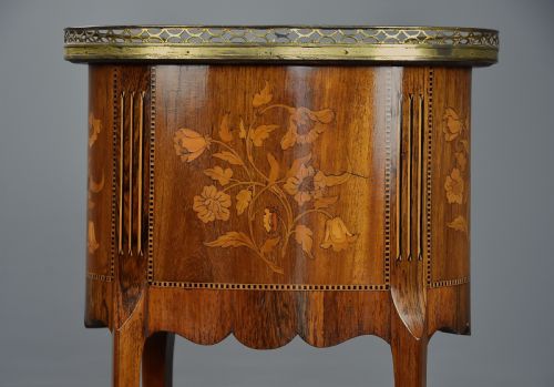 LATE 19TH CENTURY FRENCH KINGWOOD MARQUETRY TABLE EN CHIFFONNIRE - ADDITIONAL PHOTO 12