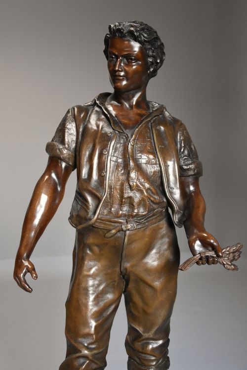 LARGE LATE 19TH CENTURY FRENCH BRONZED SPELTER FIGURE OF A FARM LABOURER SIGNED FMILLIOT - ADDITIONAL PHOTO 1