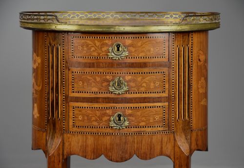 LATE 19TH CENTURY FRENCH KINGWOOD MARQUETRY TABLE EN CHIFFONNIRE - ADDITIONAL PHOTO 4
