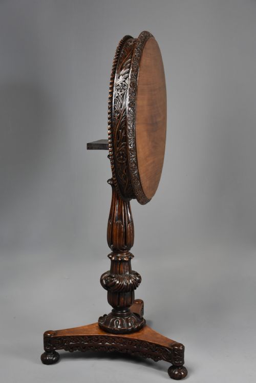 MID 19TH CENTURY ANGLO INDIAN PADOUK CIRCULAR TILT TOP OCCASIONAL TABLE PROBABLY FROM THE BOMBAY REGION - ADDITIONAL PHOTO 10