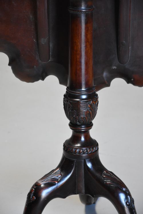 LATE 19TH CENTURY SUPERB QUALITY CHIPPENDALE STYLE MAHOGANY PIECRUST TILT TOP TABLE - ADDITIONAL PHOTO 10