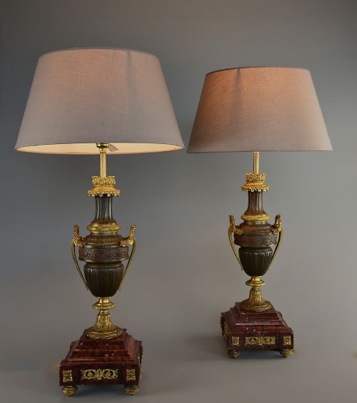 PAIR OF FINE QUALITY LATE 19TH CENTURY FRENCH BRONZE GILT BRONZE TABLE LAMPS - ADDITIONAL PHOTO 2