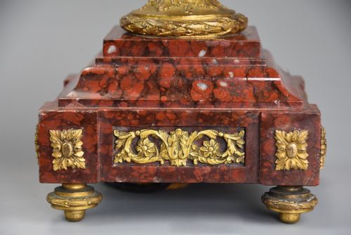 PAIR OF FINE QUALITY LATE 19TH CENTURY FRENCH BRONZE GILT BRONZE TABLE LAMPS - ADDITIONAL PHOTO 10