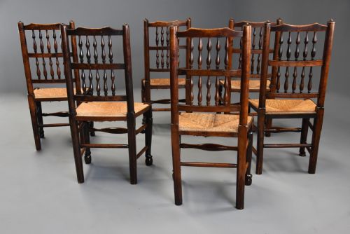 EARLY 19TH CENTURY SET OF SIX ASH ELM SPINDLE BACK CHAIRS OF SUPERB PATINA - ADDITIONAL PHOTO 5