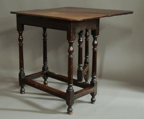 EXTREMELY RARE LATE 17TH CENTURY OAK ASH GATELEG SIDE TABLE OF SMALL PROPORTIONS IN ORIGINAL UNTOUCHED CONDITION - ADDITIONAL PHOTO 3