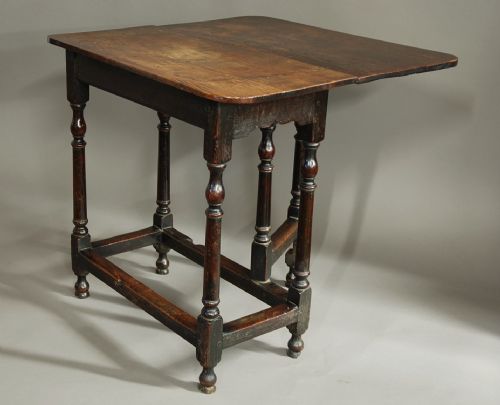 EXTREMELY RARE LATE 17TH CENTURY OAK ASH GATELEG SIDE TABLE OF SMALL PROPORTIONS IN ORIGINAL UNTOUCHED CONDITION - ADDITIONAL PHOTO 4