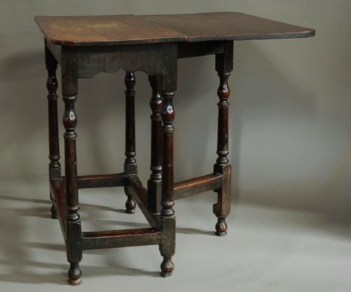 EXTREMELY RARE LATE 17TH CENTURY OAK ASH GATELEG SIDE TABLE OF SMALL PROPORTIONS IN ORIGINAL UNTOUCHED CONDITION - ADDITIONAL PHOTO 5