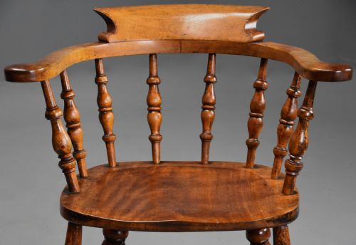 PAIR OF MID 19TH CENTURY BIRCH SMOKERS BOW WINDSOR OR CAPTAINS CHAIRS - ADDITIONAL PHOTO 3