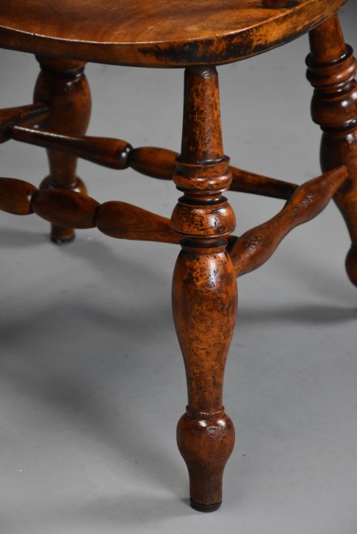 PAIR OF MID 19TH CENTURY BIRCH SMOKERS BOW WINDSOR OR CAPTAINS CHAIRS - ADDITIONAL PHOTO 5