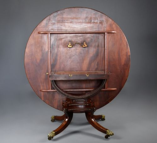 RARE EARLY 19TH CENTURY REGENCY MAHOGANY BREAKFAST TABLE OR CENTRE TABLE OF FINE FADED PATINA - ADDITIONAL PHOTO 14