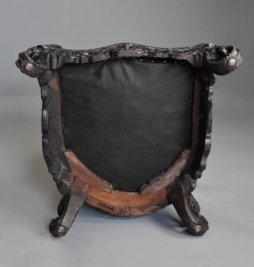RARE HIGHLY DECORATIVE MID 19TH CENTURY INDIAN CARVED BLACKWOOD ARMCHAIR OF SUPERB QUALITY - ADDITIONAL PHOTO 15