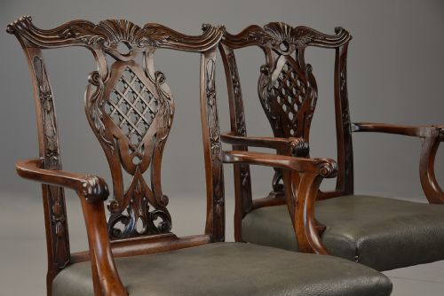 PAIR OF FINE QUALITY LATE 19TH CENTURY MAHOGANY OPEN ARMCHAIRS IN THE CHIPPENDALE STYLE - ADDITIONAL PHOTO 3