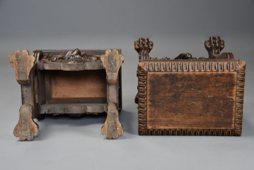 FINE PAIR OF MID 18TH CENTURY ITALIAN CARVED WALNUT STOOLS IN THE 16TH CENTURY STYLE - ADDITIONAL PHOTO 13