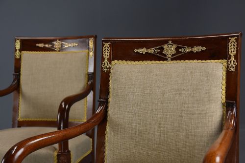 PAIR OF HIGHLY DECORATIVE LATE 19TH CENTURY FRENCH MAHOGANY OPEN ARMCHAIRS OR FAUTEUILS IN THE EMPIRE STYLE - ADDITIONAL PHOTO 6