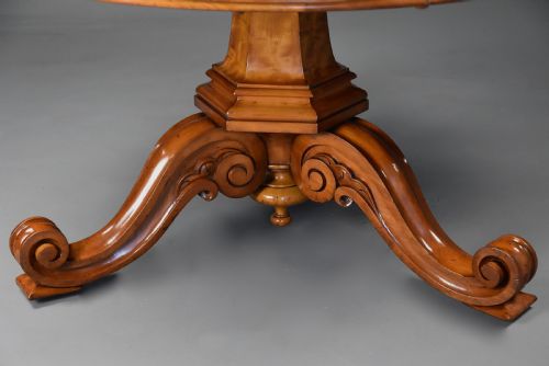 RARE MID 19TH CENTURY FINELY FIGURED SATIN BIRCH TILT TOP BREAKFAST TABLE - ADDITIONAL PHOTO 8