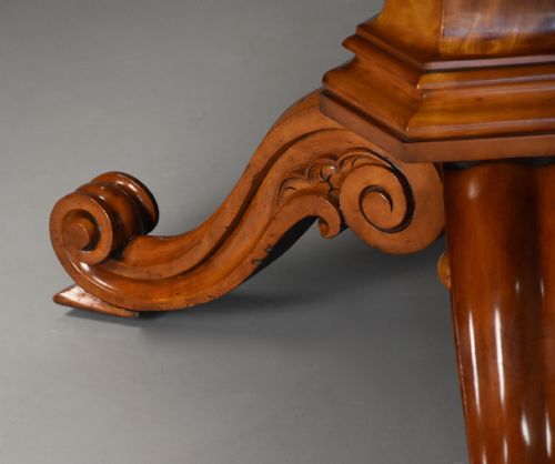 RARE MID 19TH CENTURY FINELY FIGURED SATIN BIRCH TILT TOP BREAKFAST TABLE - ADDITIONAL PHOTO 10