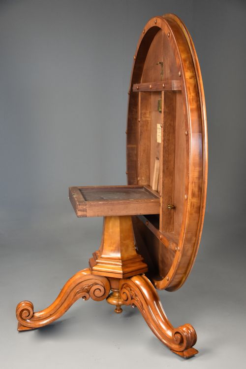 RARE MID 19TH CENTURY FINELY FIGURED SATIN BIRCH TILT TOP BREAKFAST TABLE - ADDITIONAL PHOTO 11