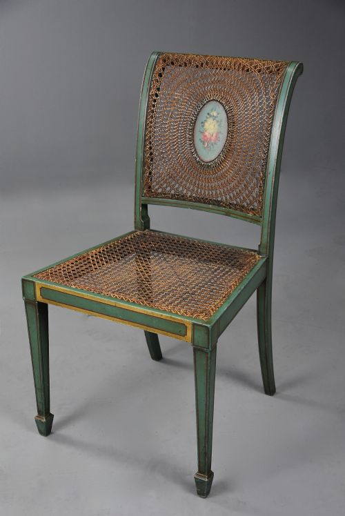 SUPERB QUALITY EARLY 20TH CENTURY UNIQUE HAND PAINTED BEDROOM SUITE IN THE GEORGE III STYLE - ADDITIONAL PHOTO 18