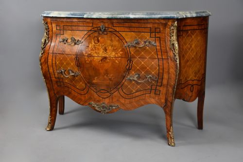 PAIR OF HIGHLY DECORATIVE EARLY 20TH CENTURY FRENCH KINGWOOD BOMBE COMMODES - ADDITIONAL PHOTO 5
