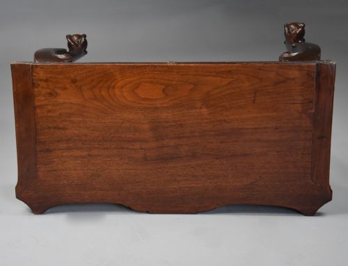 RARE SOPHISTICATED 18TH CENTURY IRISH AMERICAN BLACK WALNUT TEA TABLE OF SUPERB PATINA WITH UNUSUAL INLAID BIRD DESIGN - ADDITIONAL PHOTO 9
