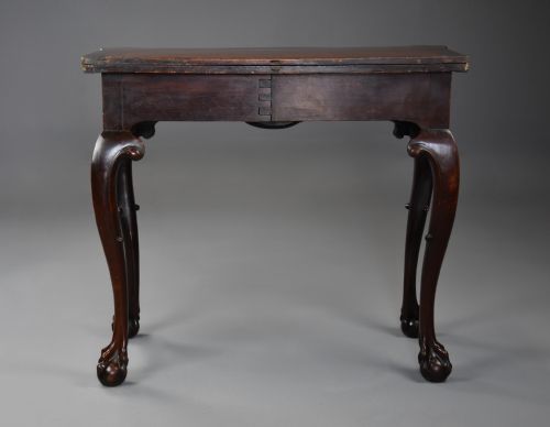 RARE SOPHISTICATED 18TH CENTURY IRISH AMERICAN BLACK WALNUT TEA TABLE OF SUPERB PATINA WITH UNUSUAL INLAID BIRD DESIGN - ADDITIONAL PHOTO 17