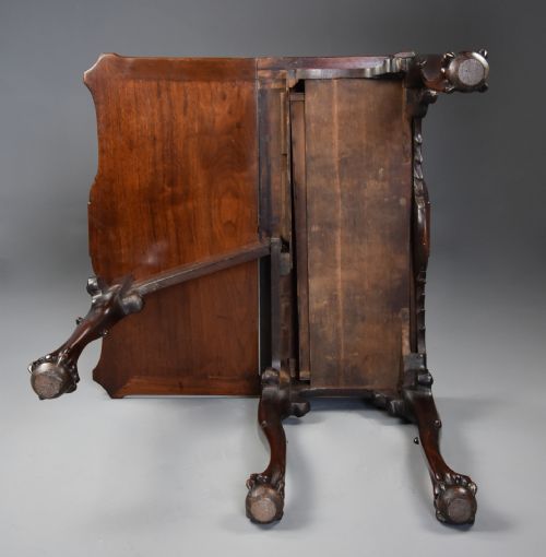 RARE SOPHISTICATED 18TH CENTURY IRISH AMERICAN BLACK WALNUT TEA TABLE OF SUPERB PATINA WITH UNUSUAL INLAID BIRD DESIGN - ADDITIONAL PHOTO 18