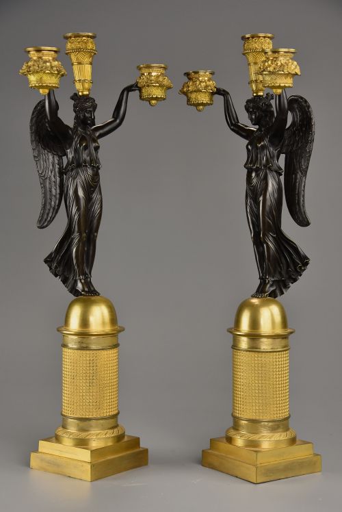 EXCEPTIONAL RARE PAIR OF EARLY 19TH CENTURY FRENCH EMPIRE BRONZE GILTBRONZE CANDELABRA OF SUPERB QUALITY SIGNED RABIAT - ADDITIONAL PHOTO 4