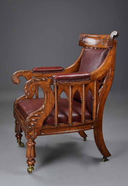 EXCEPTIONAL 19TH CENTURY GOTHIC REVIVAL OAK LIBRARY ARMCHAIR OF GENEROUS PROPORTIONS - ADDITIONAL PHOTO 4