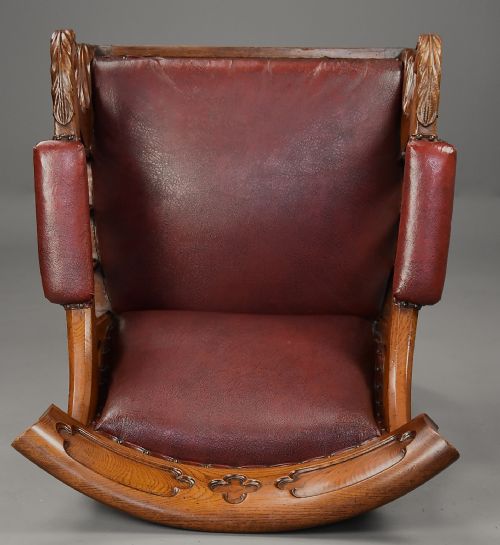 EXCEPTIONAL 19TH CENTURY GOTHIC REVIVAL OAK LIBRARY ARMCHAIR OF GENEROUS PROPORTIONS - ADDITIONAL PHOTO 11