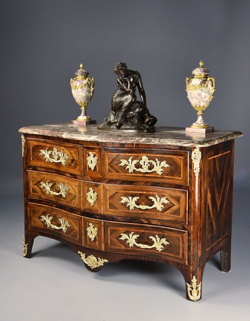 EXCEPTIONAL 18TH CENTURY FRENCH RGENCE ROSEWOOD SERPENTINE COMMODE WITH ORIGINAL MARBLE TOP - ADDITIONAL PHOTO 6