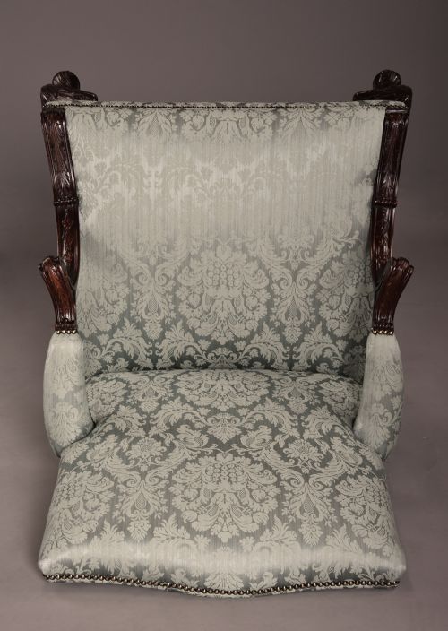 PAIR OF FINE QUALITY EARLY 20THC MAHOGANY GAINSBOROUGH ARMCHAIRS IN THE GEORGE II STYLE - ADDITIONAL PHOTO 8