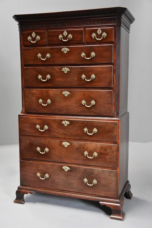 EXCELLENT QUALITY MID 18TH CENTURY MAHOGANY CHEST ON CHEST WITH SUPERB ORIGINAL PATINA