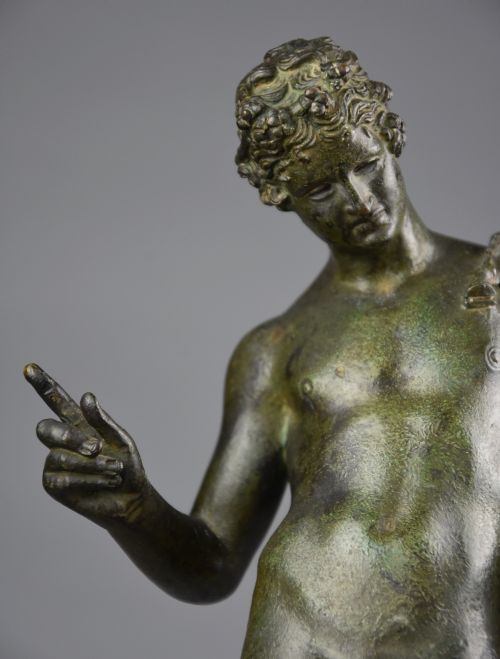 LATE 19TH CENTURY GRAND TOUR NEAPOLITAN BRONZE FIGURE OF NARCISSUS WITH DARK GREEN PATINATION - ADDITIONAL PHOTO 8