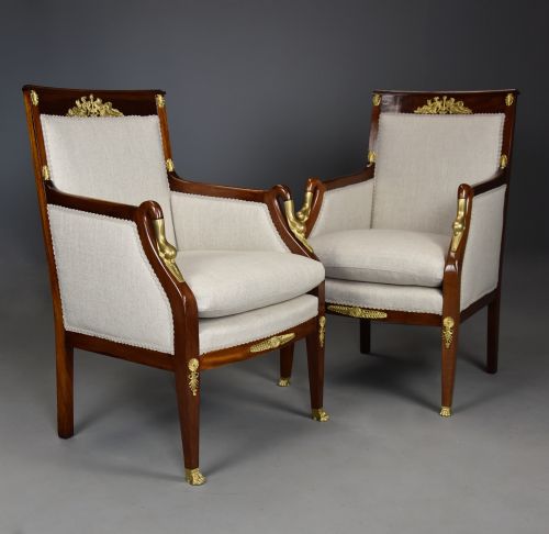 PAIR OF HIGHLY DECORATIVE EARLY 20TH CENTURY FRENCH MAHOGANY ARMCHAIRS IN THE EMPIRE STYLE - ADDITIONAL PHOTO 2