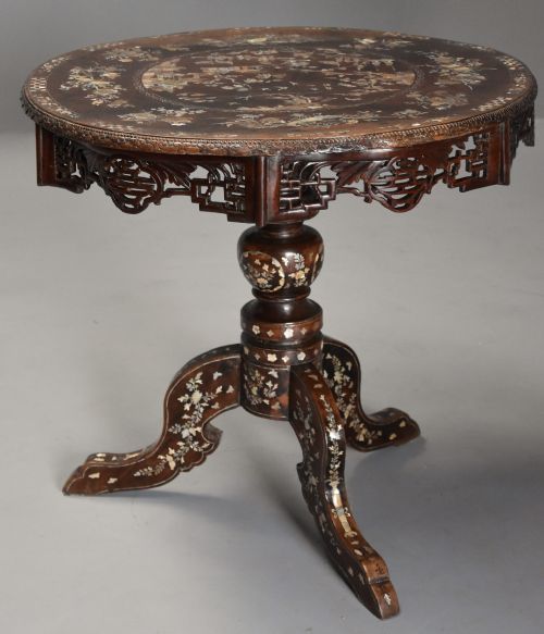 HIGHLY DECORATIVE LATE 19TH CENTURY VIETNAMESE HARDWOOD MOTHER OF PEARL INLAID CIRCULAR CENTRE TABLE - ADDITIONAL PHOTO 1