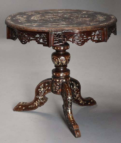 HIGHLY DECORATIVE LATE 19TH CENTURY VIETNAMESE HARDWOOD MOTHER OF PEARL INLAID CIRCULAR CENTRE TABLE - ADDITIONAL PHOTO 3