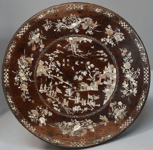 HIGHLY DECORATIVE LATE 19TH CENTURY VIETNAMESE HARDWOOD MOTHER OF PEARL INLAID CIRCULAR CENTRE TABLE - ADDITIONAL PHOTO 5