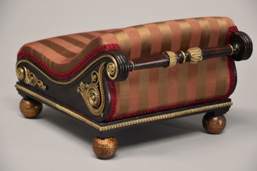 SUPERB RARE 'DESIGN BOOK' EARLY 19TH CENTURY REGENCY MAHOGANY SCROLL TOP FOOT STOOL IN THE MANNER OF MATHEW GREGSON - ADDITIONAL PHOTO 9