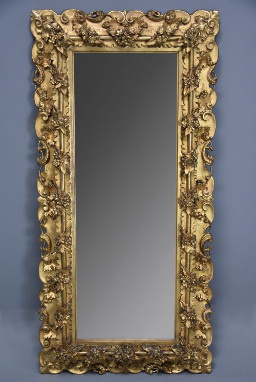 LARGE HIGHLY DECORATIVE MID 19TH CENTURY ITALIAN CARVED GILTWOOD DRESSING MIRROR - ADDITIONAL PHOTO 1