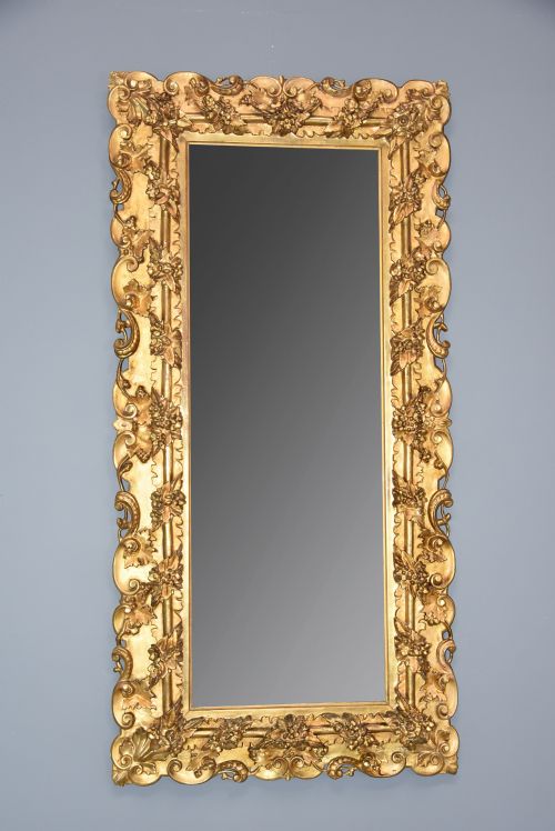 LARGE HIGHLY DECORATIVE MID 19TH CENTURY ITALIAN CARVED GILTWOOD DRESSING MIRROR - ADDITIONAL PHOTO 4