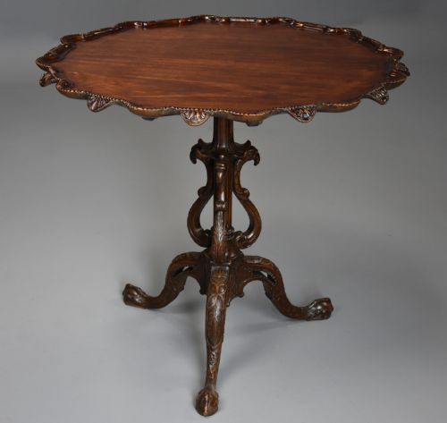 SUPERB EARLY 20TH CENTURY MAHOGANY TILT TOP TRIPOD TABLE IN THE CHIPPENDALE STYLE - ADDITIONAL PHOTO 1