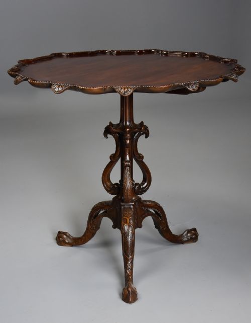 SUPERB EARLY 20TH CENTURY MAHOGANY TILT TOP TRIPOD TABLE IN THE CHIPPENDALE STYLE - ADDITIONAL PHOTO 3