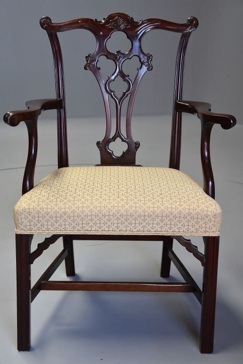 SET OF EIGHT LATE 19TH CENTURY CHIPPENDALE STYLE MAHOGANY DINING CHAIRS - ADDITIONAL PHOTO 5