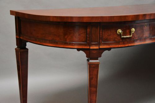 RARE FINE QUALITY LATE 18TH CENTURY SHERATON PERIOD MAHOGANY BOW FRONT SIDE TABLE OR SIDE SERVER - ADDITIONAL PHOTO 8