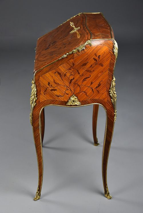 SUPERB LOUIS XV MID 18TH CENTURY FRENCH PETITE SECRETAIRE EN PENTE IN THE MANNER OF BVRB - ADDITIONAL PHOTO 9