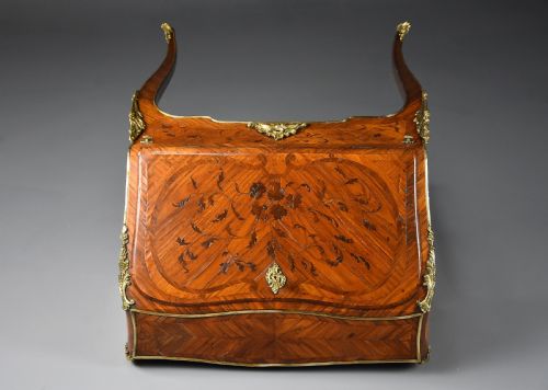 SUPERB LOUIS XV MID 18TH CENTURY FRENCH PETITE SECRETAIRE EN PENTE IN THE MANNER OF BVRB - ADDITIONAL PHOTO 12
