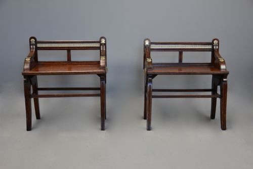 PAIR OF LATE 19TH CENTURY OAK HALL BENCHES BY JAMES SHOOLBRED CO - ADDITIONAL PHOTO 3