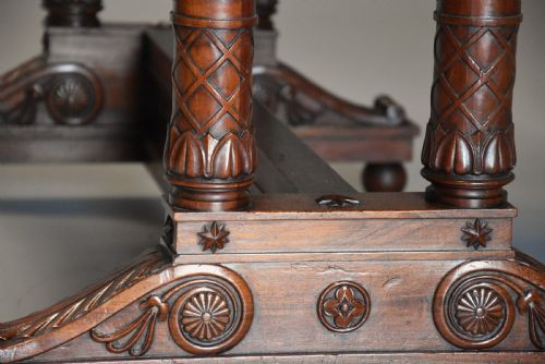 RARE AND FINE QUALITY EARLY 19TH CENTURY FRENCH EMPIRE MAHOGANY CENTRE TABLE WITH MARBLE TOP STAMPED 'JACOB' - ADDITIONAL PHOTO 8