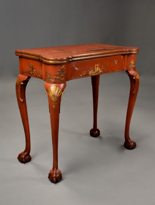 EARLY 20TH CENTURY RED LACQUERED CHINOISERIE CARD OR GAMES TABLE IN THE 18THC STYLE - ADDITIONAL PHOTO 3