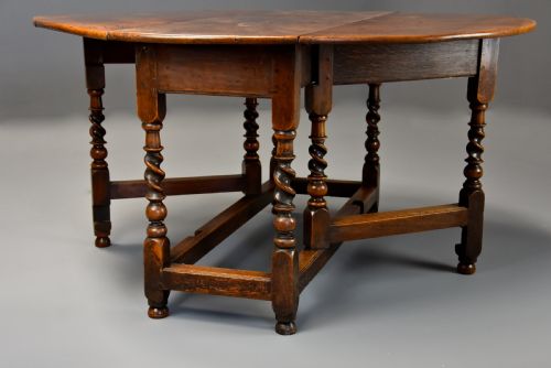 RARE LATE 17THC WALNUT GATELEG TABLE WITH UNUSUAL BARLEY TWIST BASE SUPERB FADED PATINA - ADDITIONAL PHOTO 1